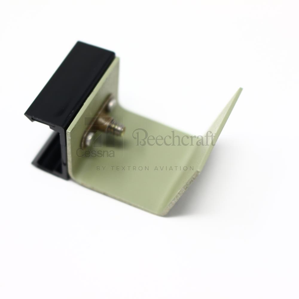 4519010-10|INBOARD LIGHT CLIP ASSY