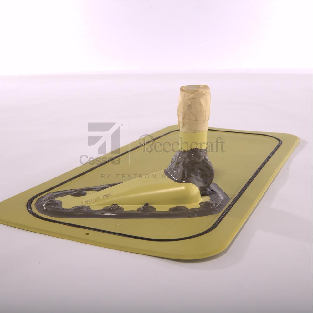 DOOR ASSEMBLY VENT SCOOP R.H.